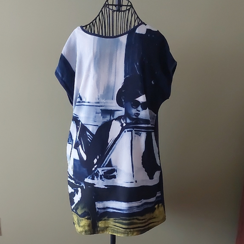 "QUIOSQUE" dress/tunic, Size L. Maide In Poland